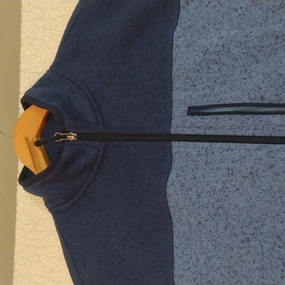 Like New Club Room Blue Colorblock Fleece Vest (Medium) - Picture 3 of 12